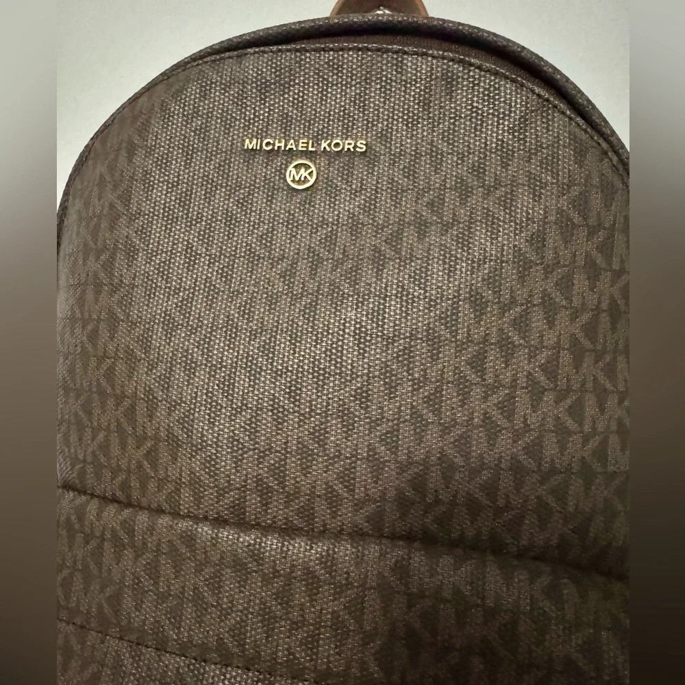 Michael Kors Slater Backpack (large) - Picture 2 of 8